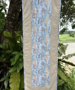 Shells Same Border N01 Table Runner